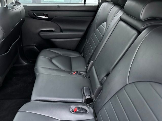 2020 Toyota Highlander Hybrid XLE AWD