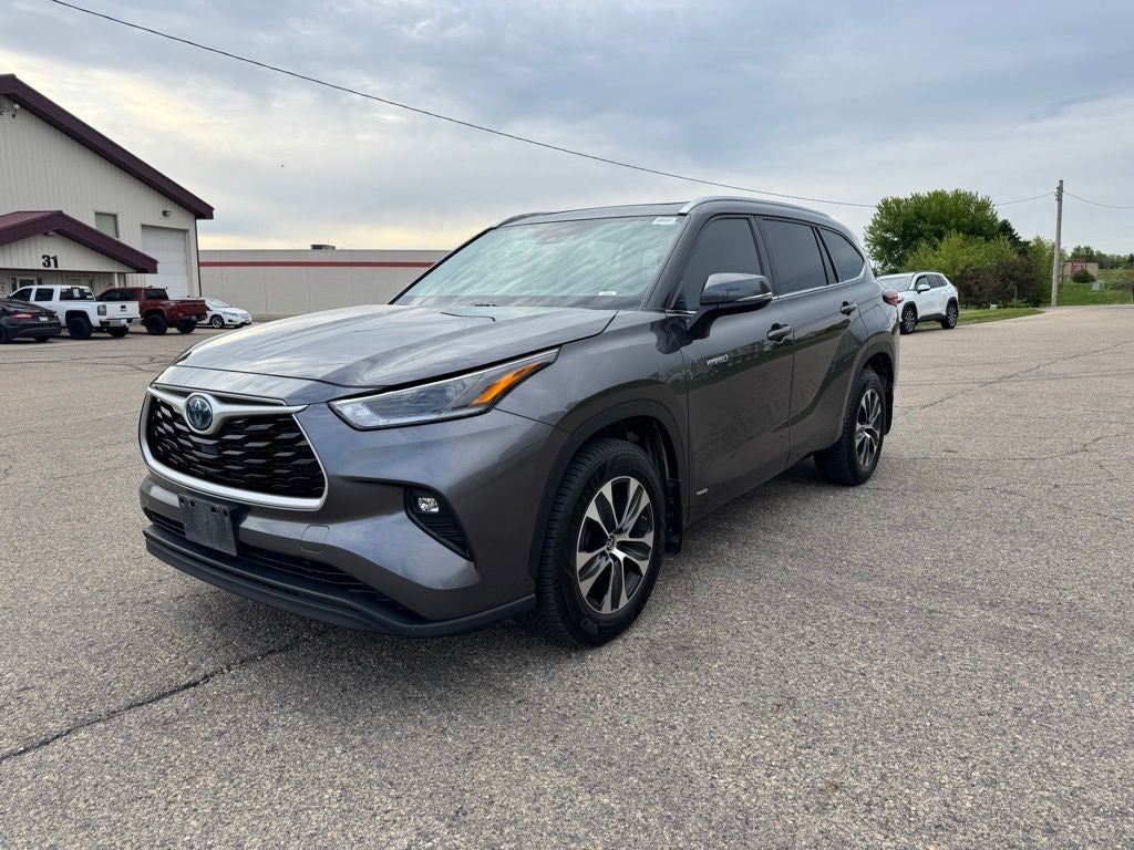2021 Toyota Highlander Hybrid XLE AWD