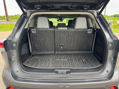 2021 Toyota Highlander Hybrid XLE AWD