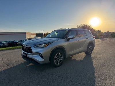 2020 Toyota Highlander Hybrid XLE AWD