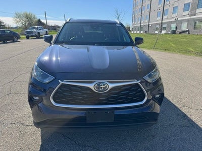 2022 Toyota Highlander Hybrid XLE AWD