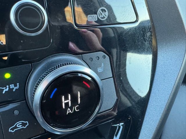 2022 Toyota Highlander Hybrid XLE AWD