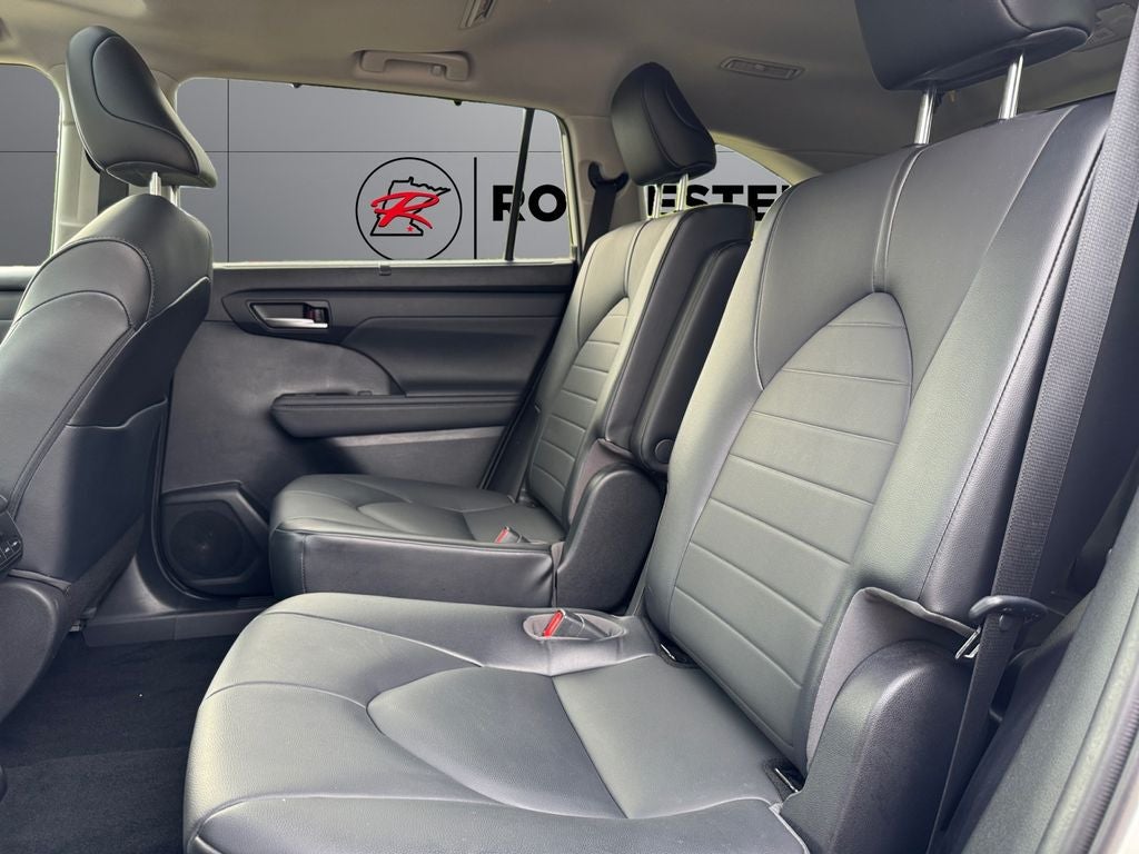2021 Toyota Highlander XLE AWD