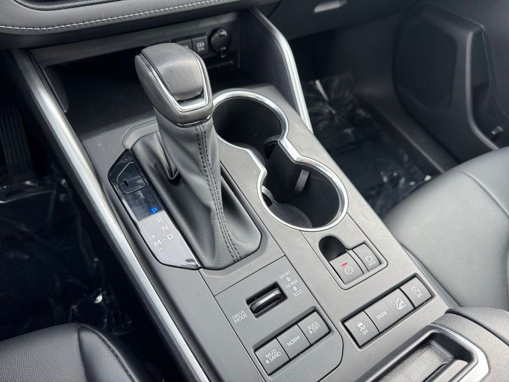2021 Toyota Highlander XLE AWD
