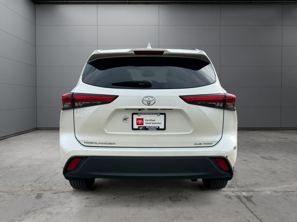 2021 Toyota Highlander XLE AWD