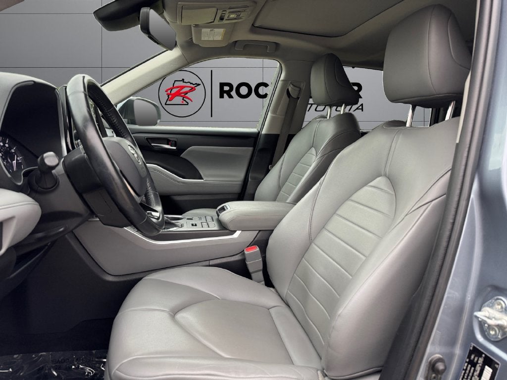 2021 Toyota Highlander XLE AWD