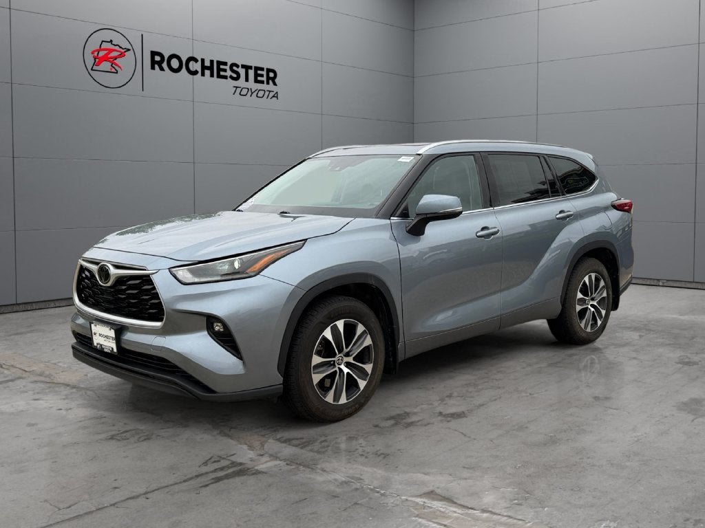 2021 Toyota Highlander XLE AWD