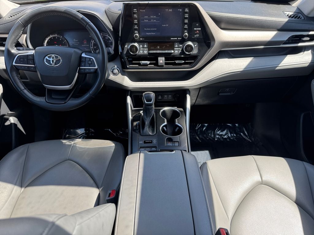 2022 Toyota Highlander XLE AWD