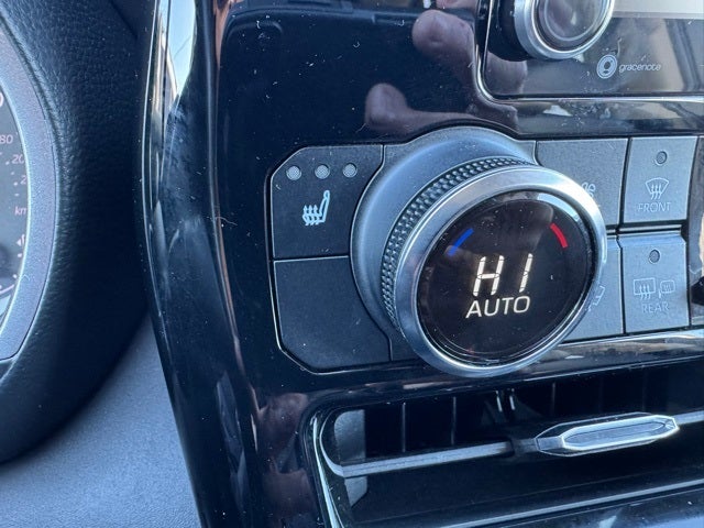 2022 Toyota Highlander XLE AWD