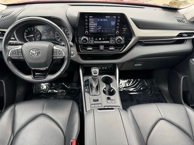 2021 Toyota Highlander XLE AWD