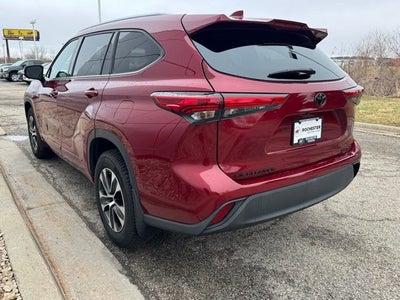 2021 Toyota Highlander XLE AWD