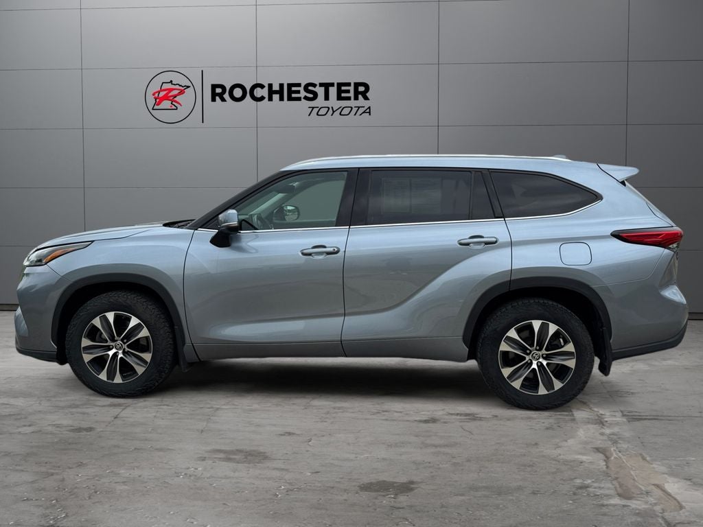 2021 Toyota Highlander XLE AWD