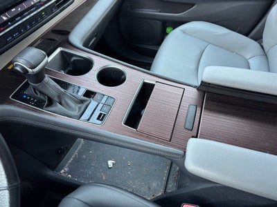 2024 Toyota Sienna XLE 7 Passenger