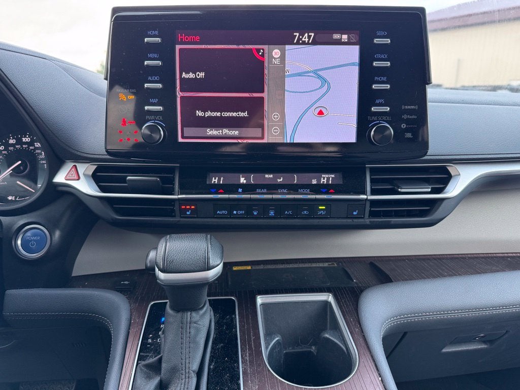 2024 Toyota Sienna XLE 7 Passenger