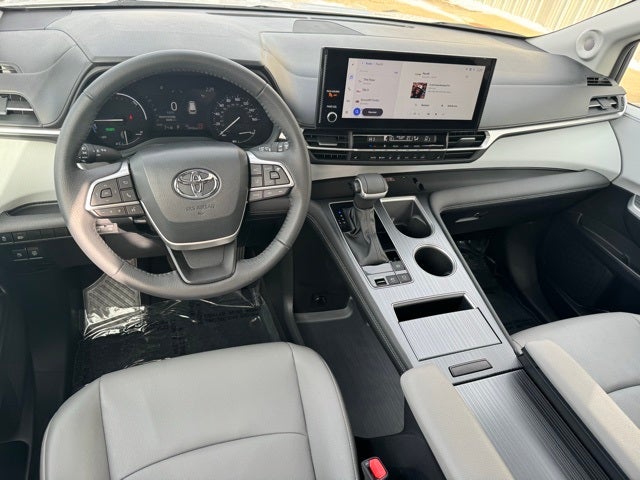 2025 Toyota Sienna XLE 7 Passenger