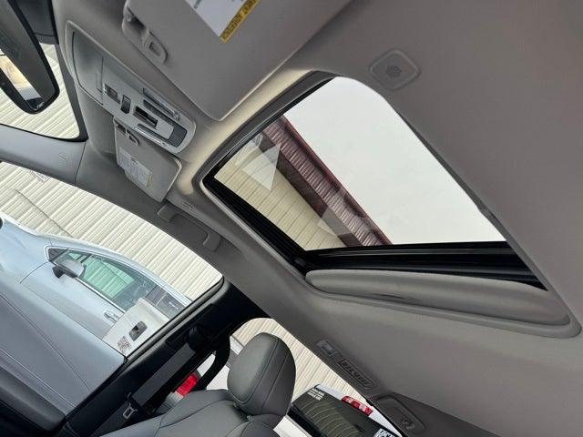 2025 Toyota Sienna XLE 7 Passenger