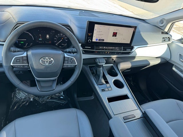 2025 Toyota Sienna XLE 7 Passenger