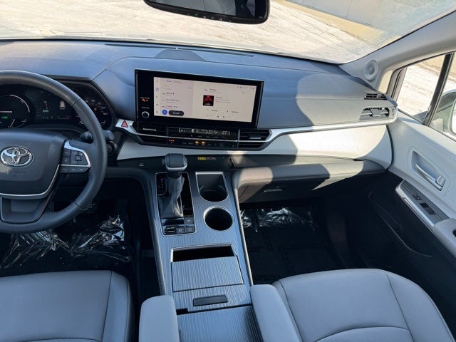 2025 Toyota Sienna XLE 7 Passenger