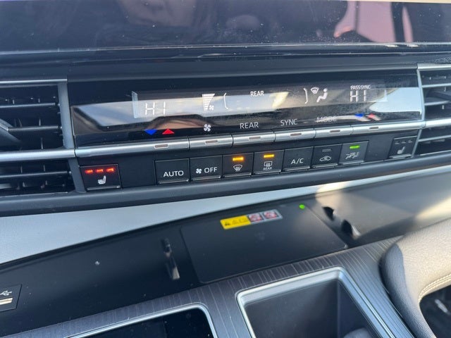 2025 Toyota Sienna XLE 7 Passenger