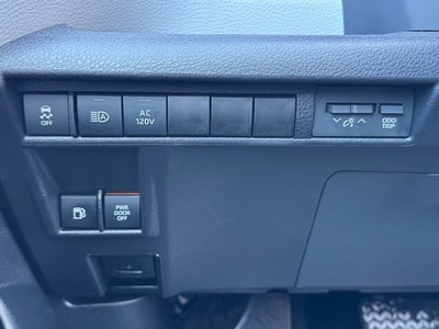 2025 Toyota Sienna XLE 7 Passenger