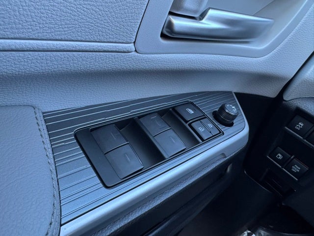 2025 Toyota Sienna XLE 7 Passenger