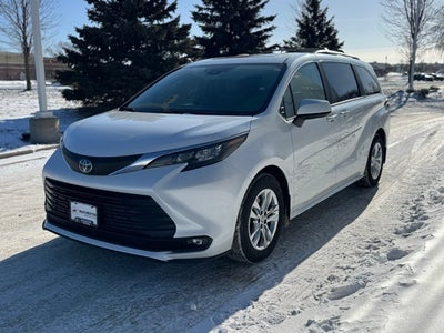 2025 Toyota Sienna XLE 7 Passenger