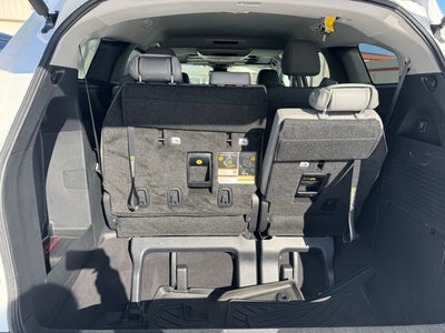 2025 Toyota Sienna XLE 7 Passenger
