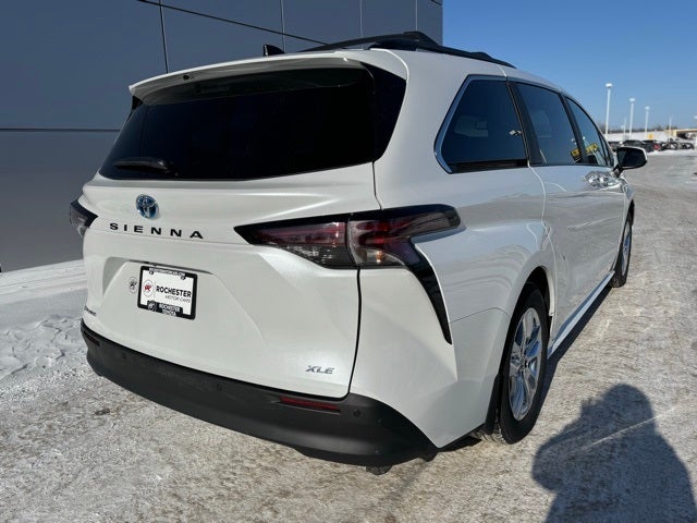 2025 Toyota Sienna XLE 7 Passenger