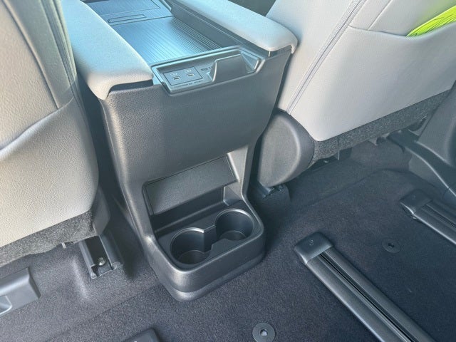 2025 Toyota Sienna XLE 7 Passenger