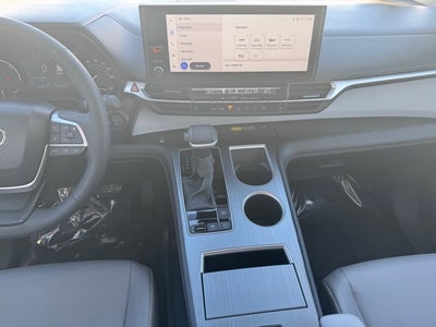 2025 Toyota Sienna XLE 7 Passenger