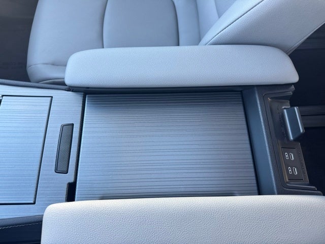 2025 Toyota Sienna XLE 7 Passenger