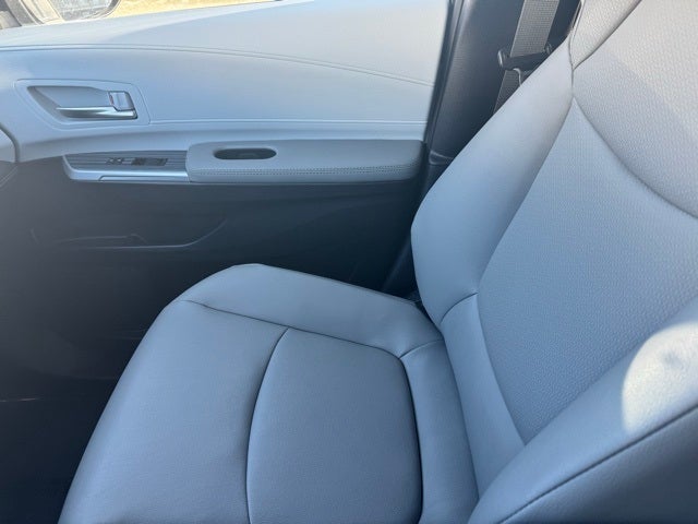 2025 Toyota Sienna XLE 7 Passenger