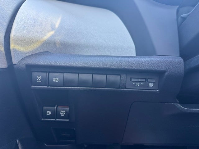 2025 Toyota Sienna XLE 7 Passenger