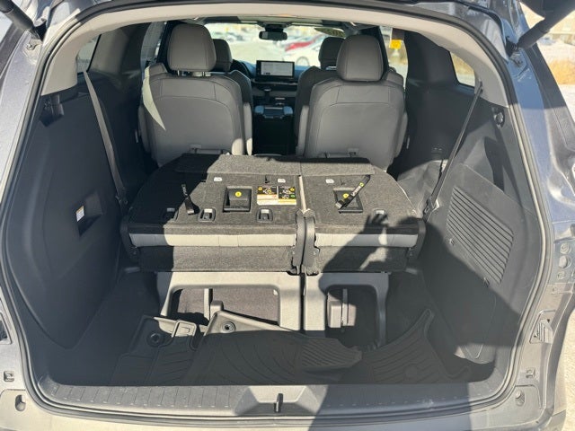 2025 Toyota Sienna XLE 7 Passenger