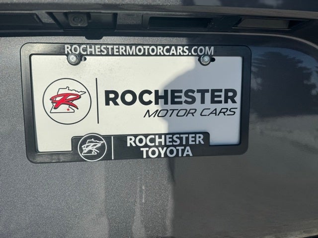 2025 Toyota Sienna XLE 7 Passenger