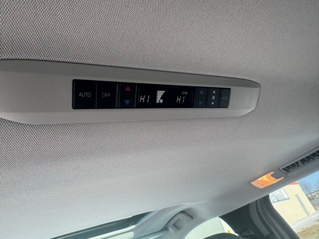 2025 Toyota Sienna XLE 7 Passenger