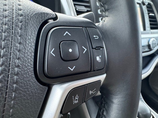 2017 Toyota Highlander XLE AWD