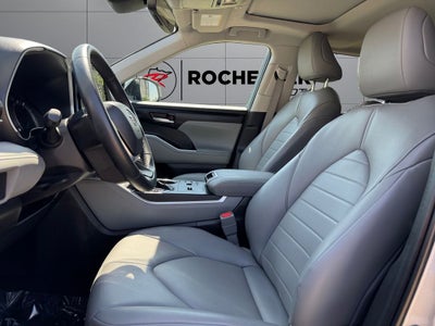 2023 Toyota Highlander Hybrid XLE AWD