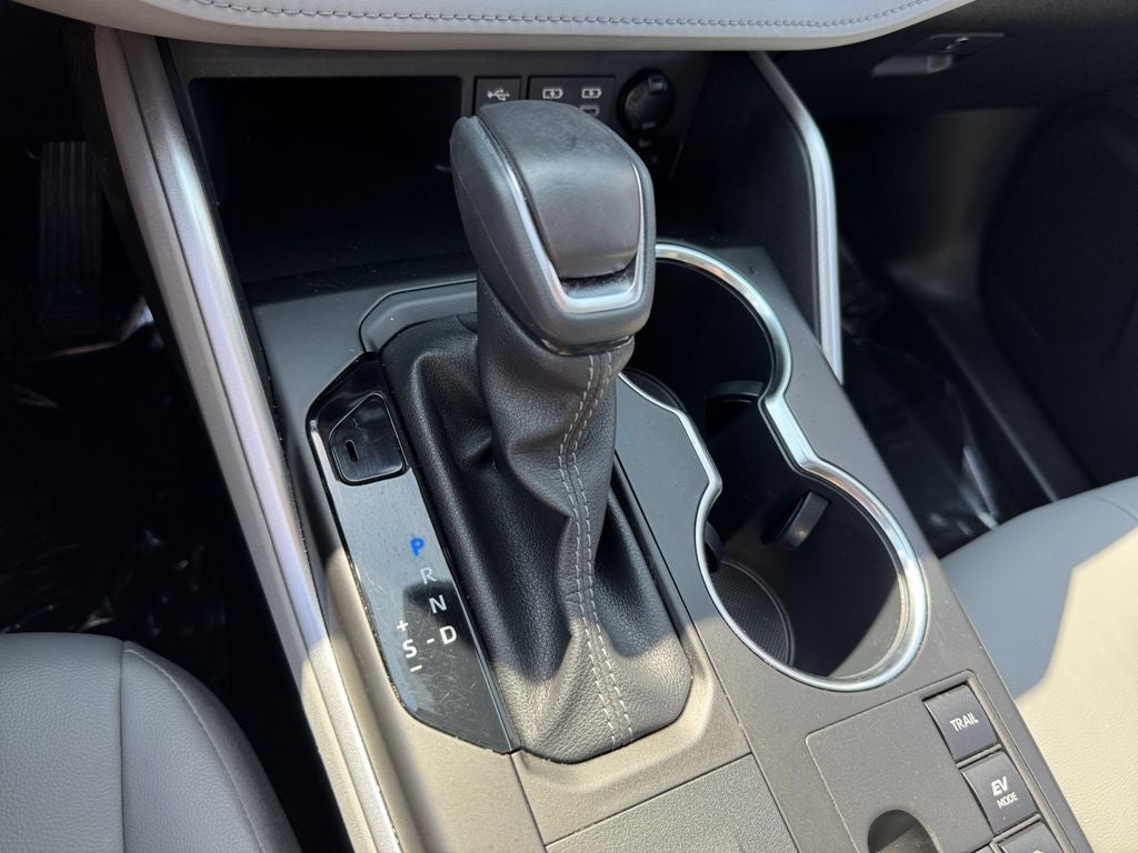 2023 Toyota Highlander Hybrid XLE AWD
