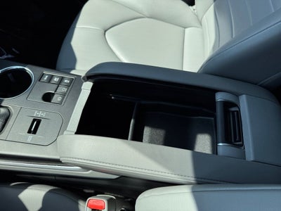 2023 Toyota Highlander Hybrid XLE AWD