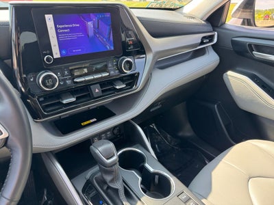 2023 Toyota Highlander Hybrid XLE AWD