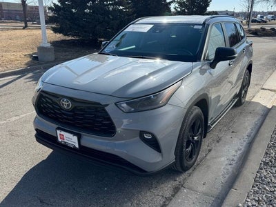 2024 Toyota Highlander Hybrid XLE AWD