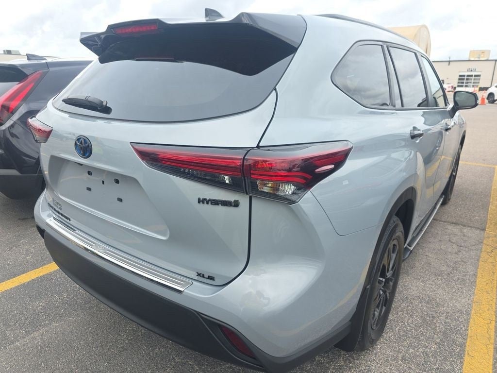 2024 Toyota Highlander Hybrid XLE AWD
