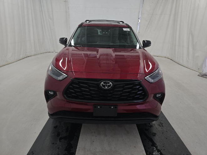 2025 Toyota Highlander Hybrid XLE AWD