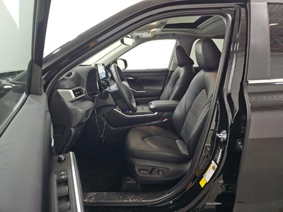 2025 Toyota Highlander Hybrid XLE AWD