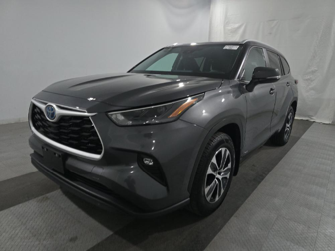 2024 Toyota Highlander Hybrid XLE AWD
