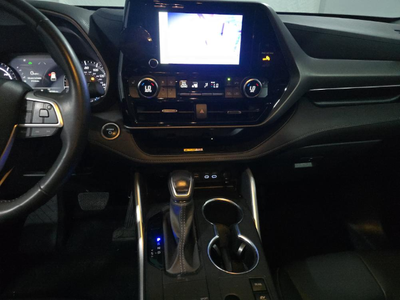 2024 Toyota Highlander Hybrid XLE AWD