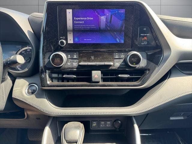 2023 Toyota Highlander L FWD