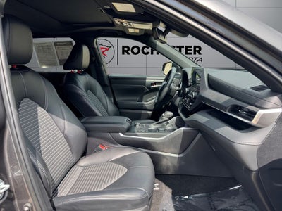 2023 Toyota Highlander XSE AWD