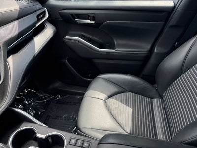 2023 Toyota Highlander XSE AWD